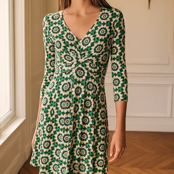 Boden Green White Pink Geometric Floral Knit Fit & Flare Dress 6 - Picture 1 of 7